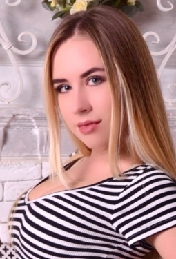 Nastya, 26 y.o. from Kharkiv, Ukraine
