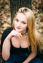 Ukrainian mail order bride Lilya from Pokrov with blonde hair and brown eye color - image 7