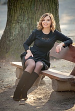 Ukrainian mail order bride Yana from Cherkasy with light brown hair and green eye color - image 7