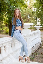 Ukrainian mail order bride Julia from Odessa with light brown hair and grey eye color - image 2
