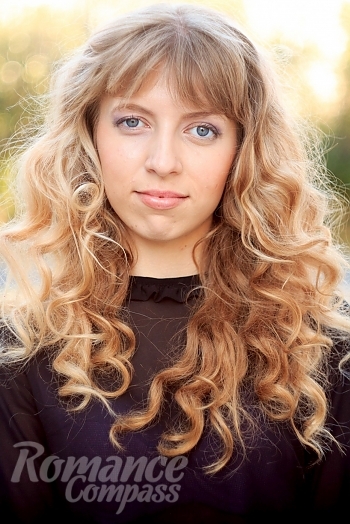 Ukrainian mail order bride Liliya from Kharkov with light brown hair and blue eye color - image 1