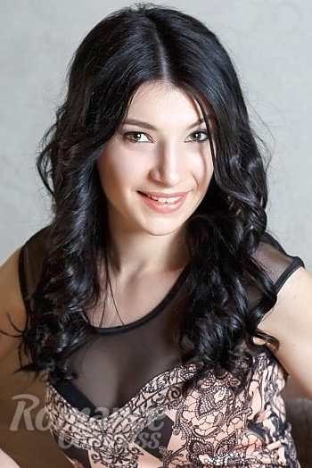 Ukrainian mail order bride Anastasia from Lugansk with brunette hair and brown eye color - image 1