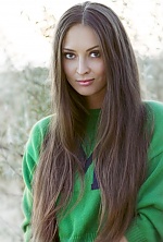 Ukrainian mail order bride Anna from Bakhmut with brunette hair and green eye color - image 10