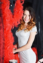Ukrainian mail order bride Valentina from Kharkov with brunette hair and green eye color - image 8