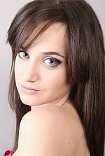 Ukrainian mail order bride Daria from Gorlovka with light brown hair and grey eye color - image 5