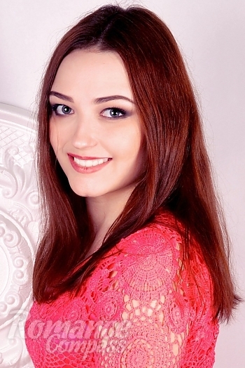 Ukrainian mail order bride Olga from Kharkov with brunette hair and hazel eye color - image 1