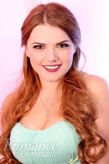 Ukrainian mail order bride Anastasia from Kharkov with light brown hair and green eye color - image 1