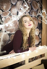 Ukrainian mail order bride Julia from Berdiansk with blonde hair and grey eye color - image 7