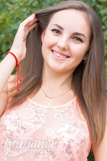 Ukrainian mail order bride Anna from Kremenchug with light brown hair and brown eye color - image 1
