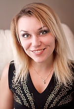 Ukrainian mail order bride Svetlana from Zhytomyr with blonde hair and green eye color - image 2