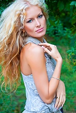Ukrainian mail order bride Oksana from Novorosiisk with blonde hair and blue eye color - image 3