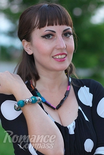 Ukrainian mail order bride Victoria from Lviv with light brown hair and grey eye color - image 1