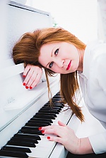 Ukrainian mail order bride Svetlana from Odessa with red hair and green eye color - image 5