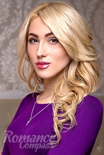 Ukrainian mail order bride Victoria from Odessa with blonde hair and grey eye color - image 1