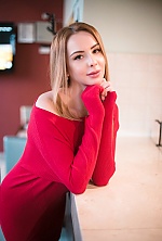 Ukrainian mail order bride Dariya from Dnipro with light brown hair and green eye color - image 10