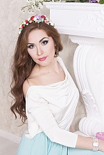Ukrainian mail order bride Elena from Kharkov with brunette hair and brown eye color - image 2