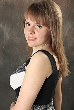 Ukrainian mail order bride Alla from Vinnitsya with light brown hair and grey eye color - image 4
