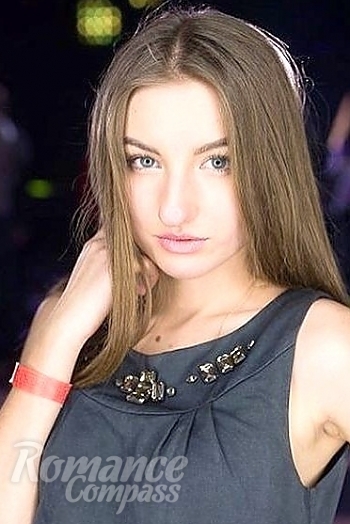 Ukrainian mail order bride Anna from Bila Tserkva with light brown hair and blue eye color - image 1