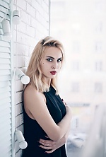Ukrainian mail order bride Karina from Kharkiv with blonde hair and green eye color - image 5