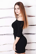 Ukrainian mail order bride Liza from Nikolaev with light brown hair and grey eye color - image 3