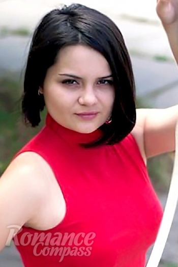 Ukrainian mail order bride Anastasia from Kiev with brunette hair and brown eye color - image 1