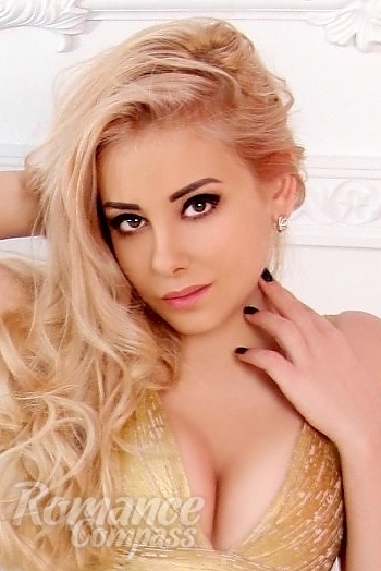 Ukrainian mail order bride Anastasiya from Odessa with blonde hair and hazel eye color - image 1