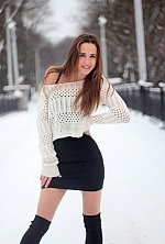 Ukrainian mail order bride Juliya from Kharkov with brunette hair and green eye color - image 36