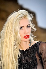 Ukrainian mail order bride Elena from Zaporozhye with blonde hair and green eye color - image 2