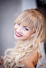 Ukrainian mail order bride Elena from Kiev with blonde hair and grey eye color - image 2