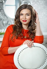 Ukrainian mail order bride Larisa from Kiev with light brown hair and green eye color - image 2