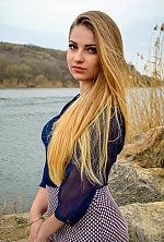 Ukrainian mail order bride Anastasia from Nikolaev with blonde hair and green eye color - image 9