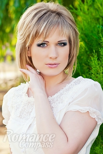 Ukrainian mail order bride Ekaterina from Zaporozhye with light brown hair and blue eye color - image 1