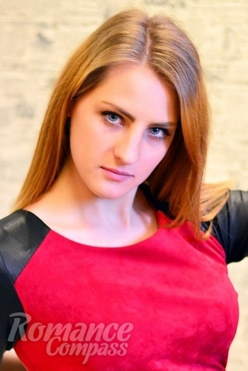 Ukrainian mail order bride Julia from Kiev with light brown hair and blue eye color - image 1