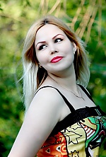 Ukrainian mail order bride Nataliya from Elanez with blonde hair and brown eye color - image 2