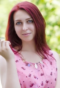 Ekaterina, 26 y.o. from Lugansk, Ukraine