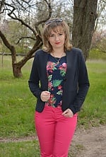 Ukrainian mail order bride Valentina from Smila with light brown hair and brown eye color - image 3