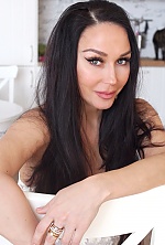 Ukrainian mail order bride Victoria from Kiev with brunette hair and green eye color - image 11