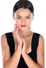Ukrainian mail order bride Mariya from Kiev with brunette hair and hazel eye color - image 19