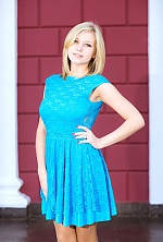 Ukrainian mail order bride Juliya from Odessa with blonde hair and blue eye color - image 4
