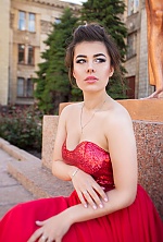 Ukrainian mail order bride Alena from Kharkiv with brunette hair and brown eye color - image 3