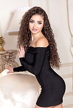 Ukrainian mail order bride Olesya from Kiev with brunette hair and blue eye color - image 2