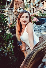 Ukrainian mail order bride Yuliya from Nikolaev with light brown hair and green eye color - image 11