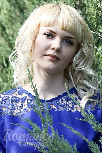 Ukrainian mail order bride Lyudmila from Zaporozje with blonde hair and blue eye color - image 1