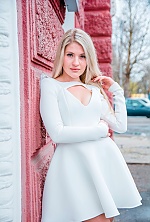 Ukrainian mail order bride Victoria from Nikolaev with blonde hair and green eye color - image 4