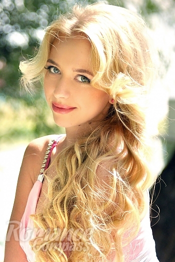 Ukrainian mail order bride Anna from Kharkov with blonde hair and blue eye color - image 1