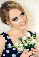 Ukrainian mail order bride Olga from Kiev with blonde hair and green eye color - image 4