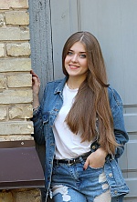 Ukrainian mail order bride Sveta from Kyiv with light brown hair and blue eye color - image 6