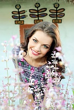 Ukrainian mail order bride Anastasia from Kyiv with brunette hair and grey eye color - image 2