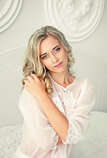 Ukrainian mail order bride Anastasia from Chernovtsy with blonde hair and green eye color - image 4