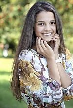 Ukrainian mail order bride Sofia from Kiev with brunette hair and brown eye color - image 2
